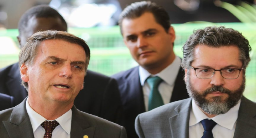 Presidente Bolsonaro nega que irá trocar chefe do Itamaraty