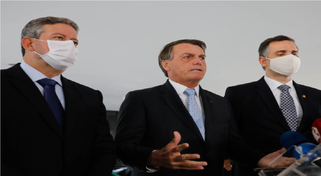 Bolsonaro recebe Lira e Pacheco no Planalto Imperará harmonia entre nós