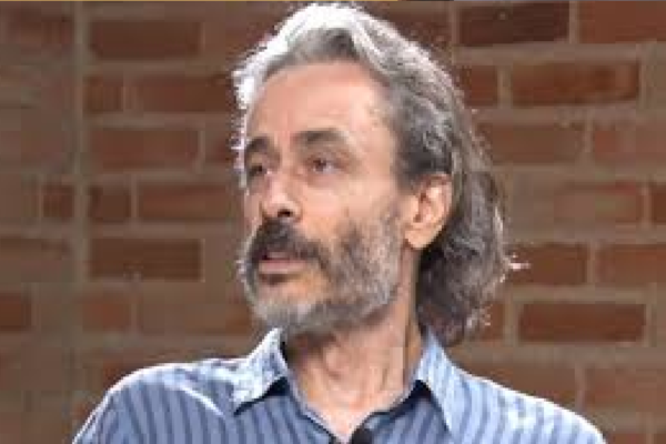 Guilherme Fiuza critica Ricardo Barros por pressionar Anvisa e questiona "Ele sabe que os estudos com idosos são insuficientes?"
